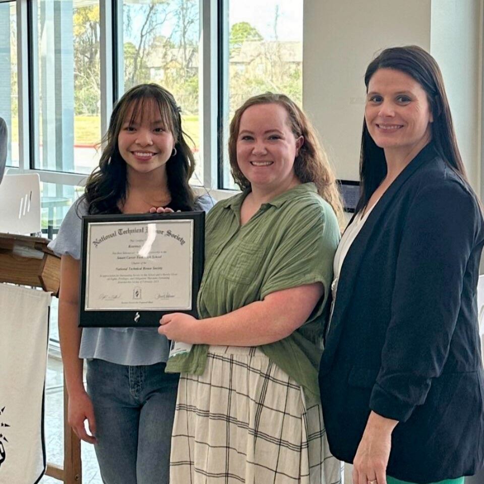 Kourtney Bonzo NTHS Award Cropped